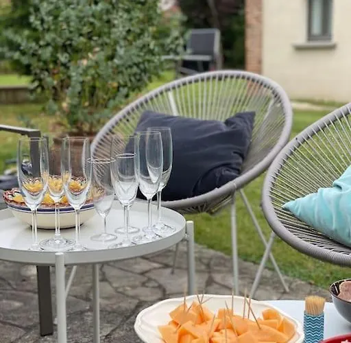 Holiday home Le Colombier Le Vaudoue