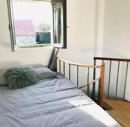 Le Colombier Holiday home Le Vaudoue