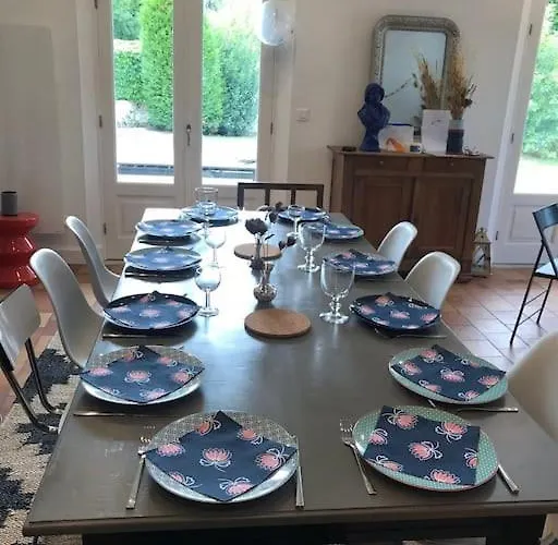 Le Colombier Holiday home Le Vaudoue